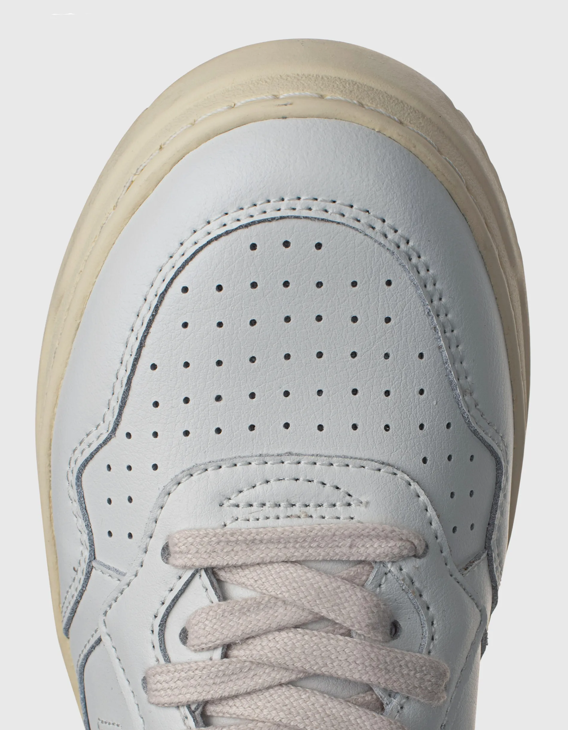 Autry Medalist Low White Blue // Leder-Sneaker