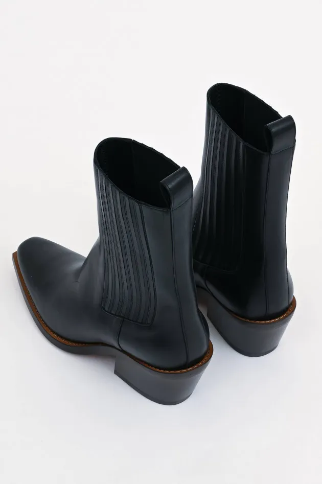 Chelsea Boots in Schwarz