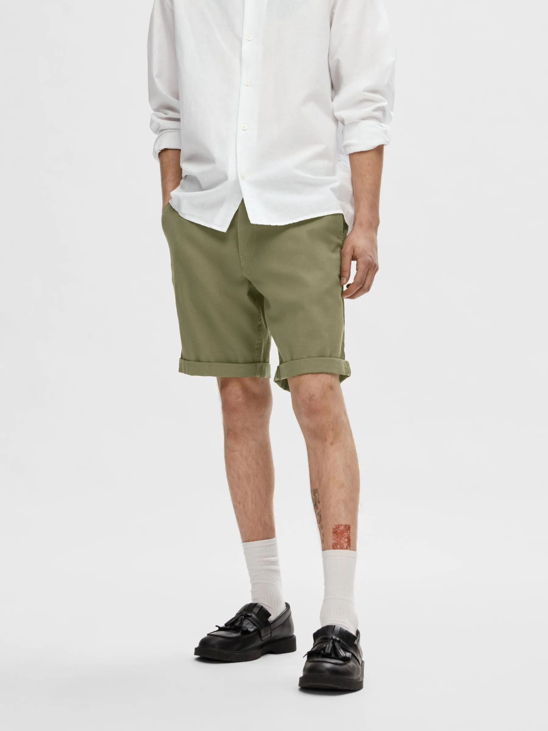 DEHNBARE BAUMWOLL SHORTS