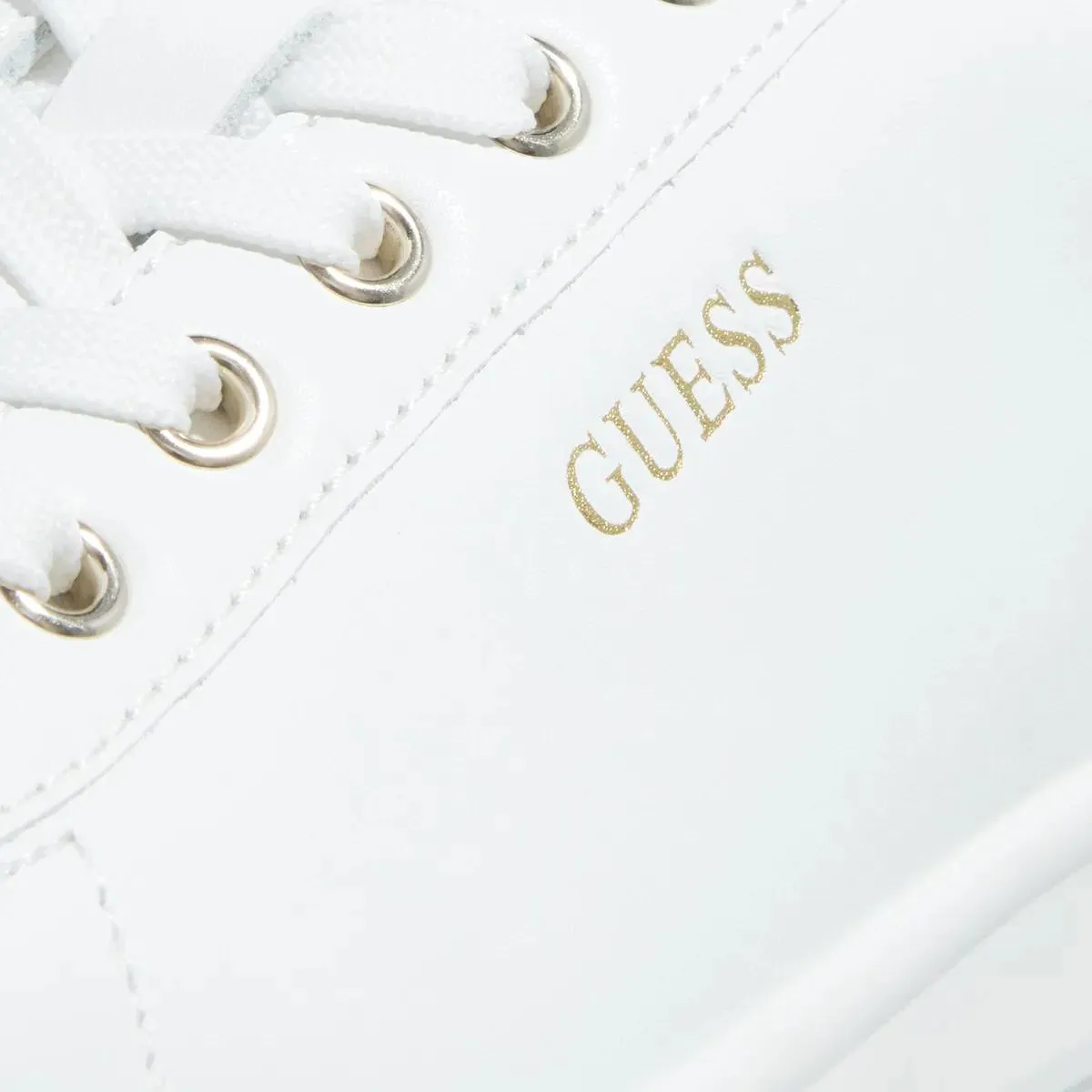   Guess  Vibo White/Brown  Low-Top Sneaker 