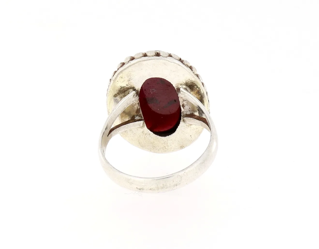 Herrlicher Ring mit ovalen Granat rot filigrane Fassung Silber Größe 56 – 8