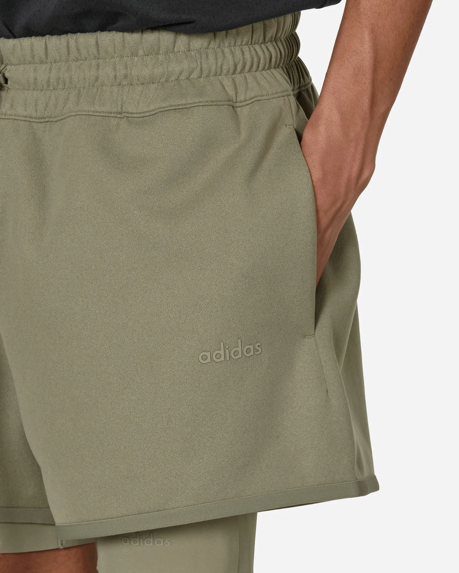 Kurze Hosen adidas Originals Fear of God Athletics Suede Fleece Shorts Clay IS8704 001