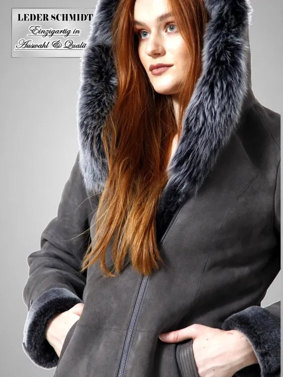 leichte Damen Lammfelljacke mit Kapuze