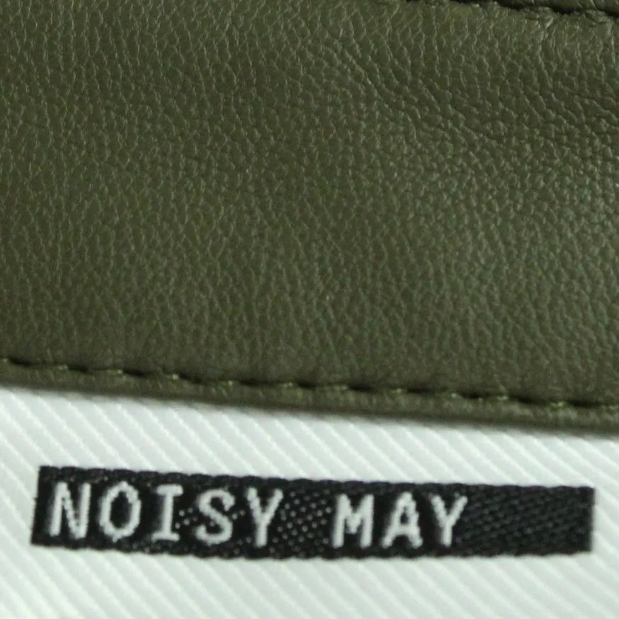 Second Hand NOISY MAY Hemd Gr. M khaki Kunstleder (*)