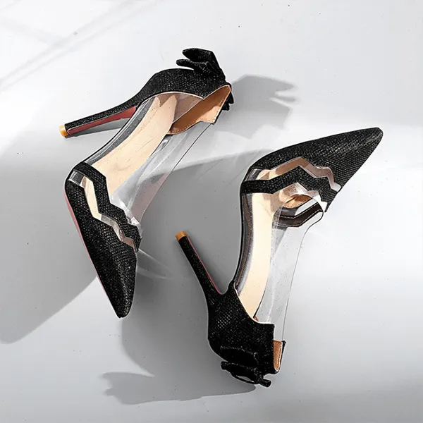 Stilettos mit spitzer Zehenpartie und halbtransparenten High Heels